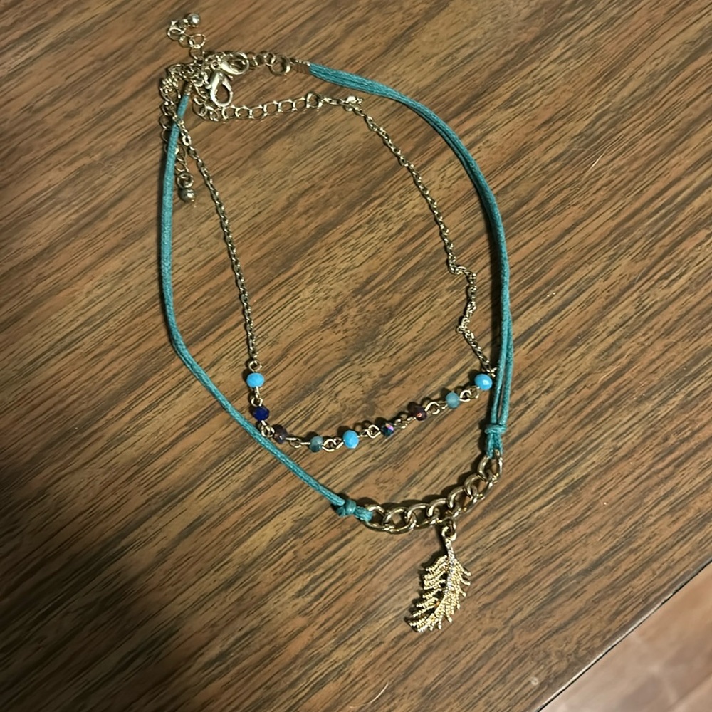 Joker set blue and gold with leaf